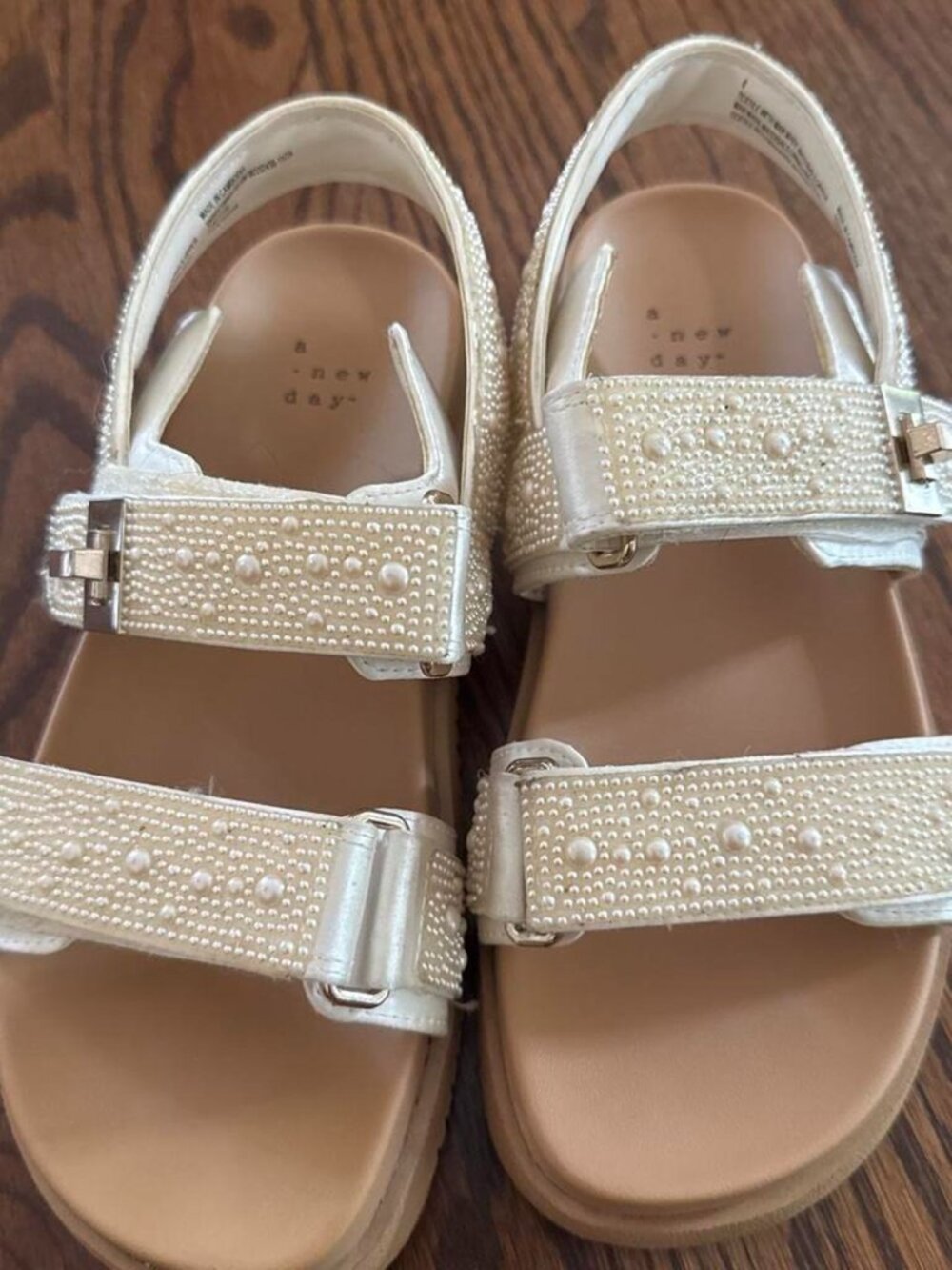 A New Day Women's Cream and Tan Sandals